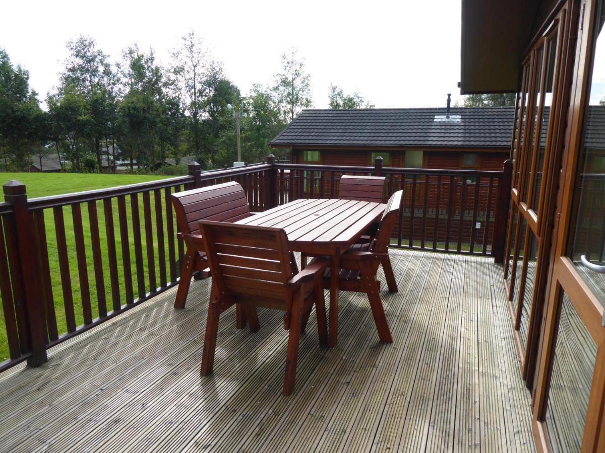Trossachs Holiday Park Драймен Екстериор снимка